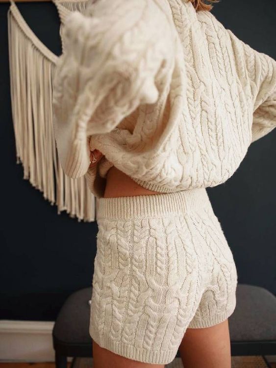 Pull et short en maille